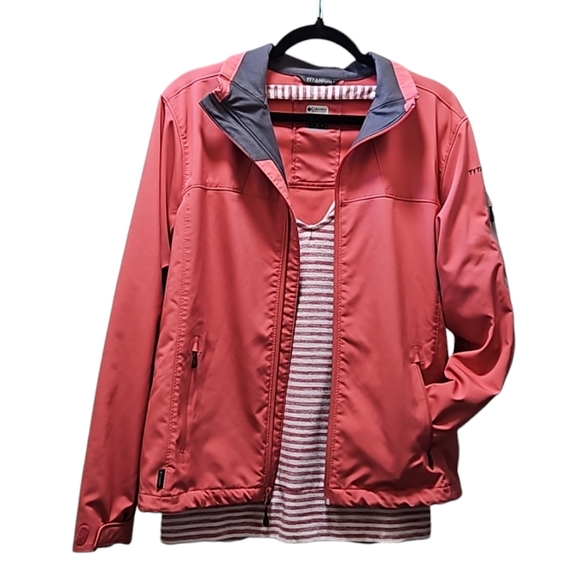 Columbia Jackets & Blazers - Columbia Titanium Women's Pink Lightweight Sport Jacket Size Large